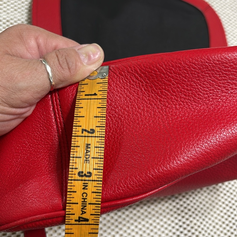 Marc Jacob’s Red Leather Empire City Crossbody Purse - Picture 13 of 15